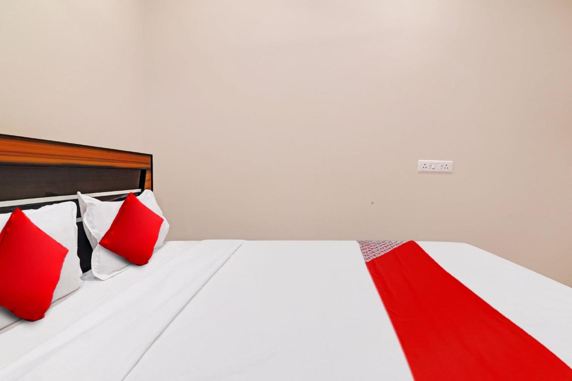 Hotel O Vasista Residency Χιντεραμπάντ Εξωτερικό φωτογραφία