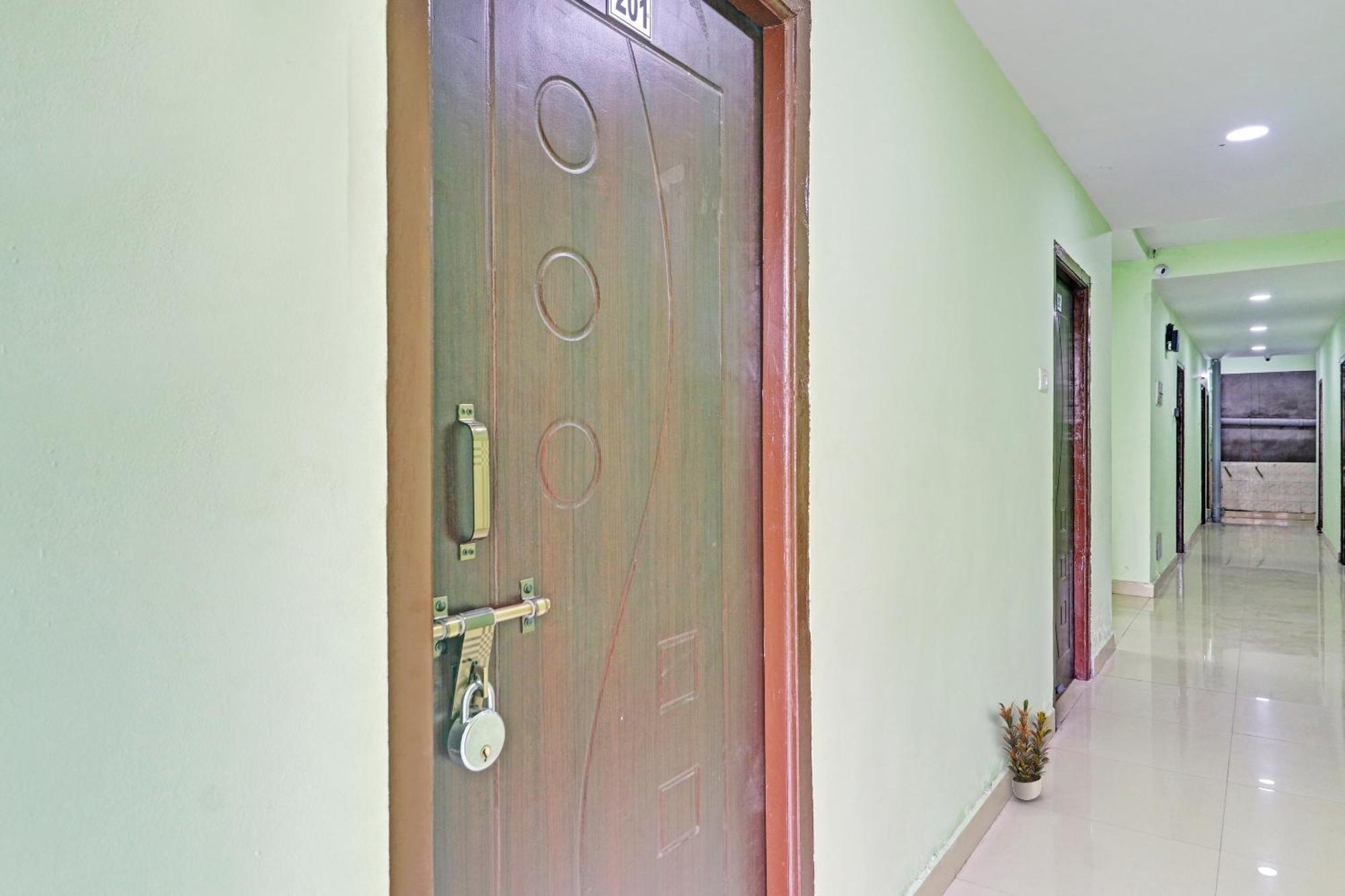 Hotel O Vasista Residency Χιντεραμπάντ Εξωτερικό φωτογραφία